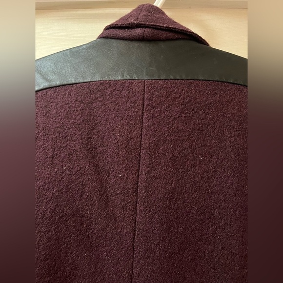 ⚪️Leather and wool blend women’s burgundy and black coat - Picture 9 of 9
